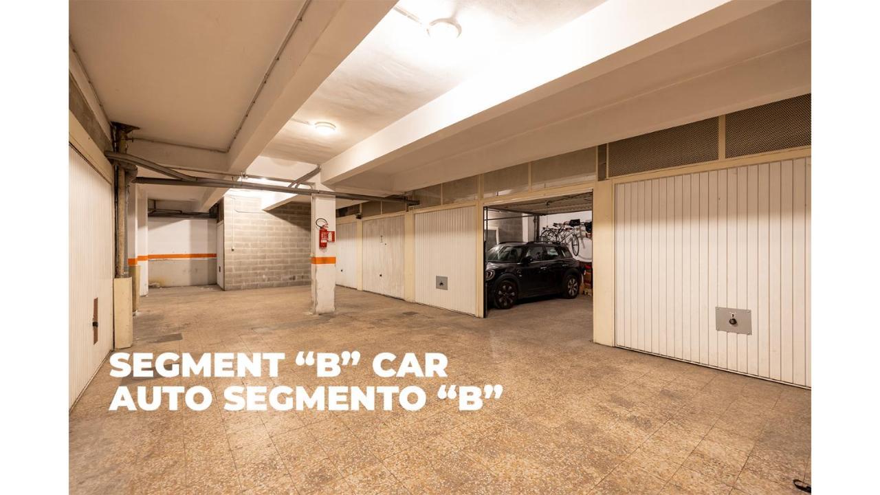 Milan Flat 5 Min From Duomo With Park For Small Cars Екстер'єр фото