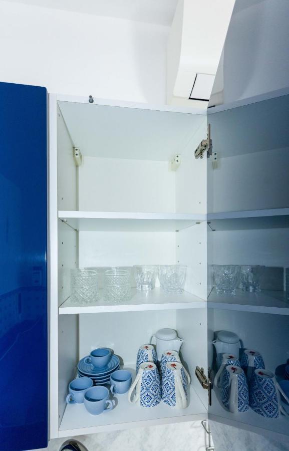 Milan Flat 5 Min From Duomo With Park For Small Cars Екстер'єр фото