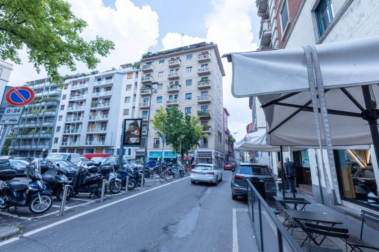 Milan Flat 5 Min From Duomo With Park For Small Cars Екстер'єр фото
